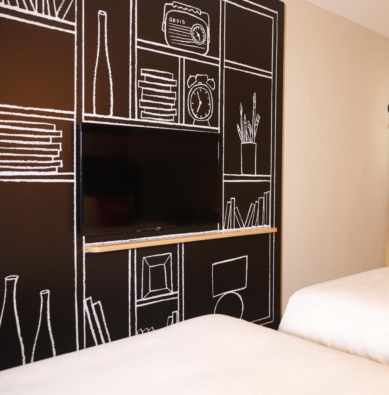 Ibis Haikou Injoy Plaza Hotel Εξωτερικό φωτογραφία